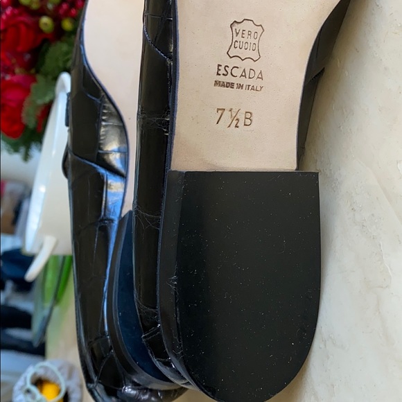 ESCADA black “cocodrillo” embossd leather loafers - Picture 13 of 13